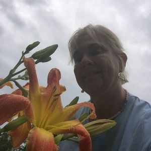 Meet your Posher, Beth